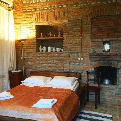 Hostal Dzveli Galavani -old Wall