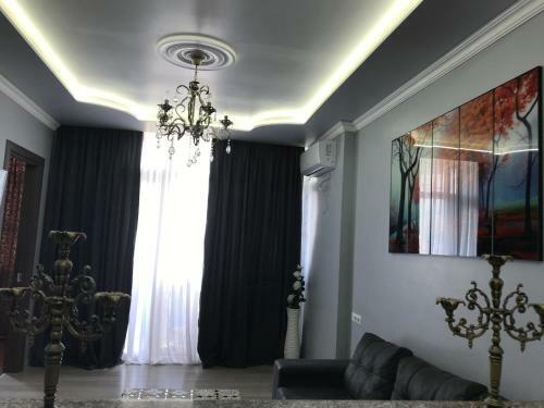 Natia Apartment