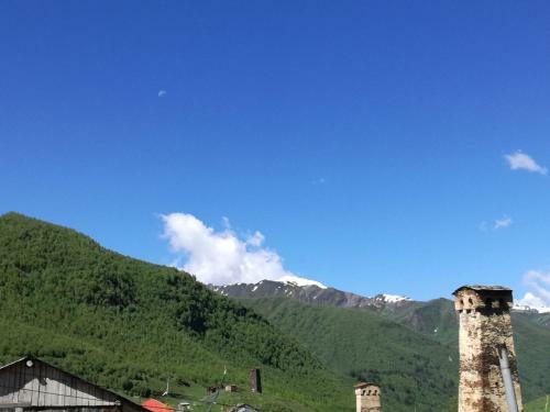 Hostal Homestay Ailama Ushguli