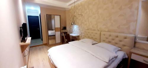 Happy Stay Hotel