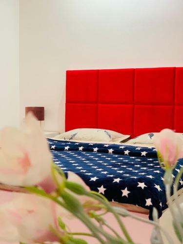 Tekatuka?s Sweet Apartment ?life ?happiness