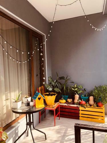 Tekatuka?s Sweet Apartment ?life ?happiness
