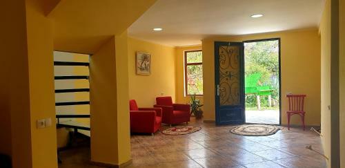 Hostal Four Seasons In Kutaisi