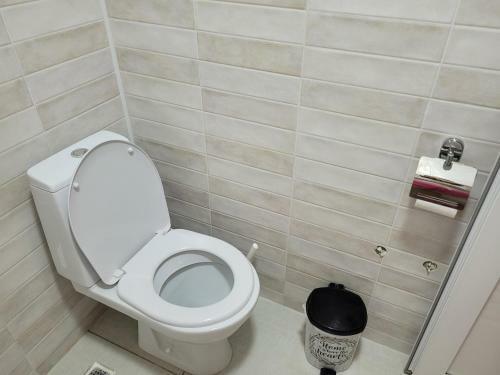 Hostal Hotel Dika