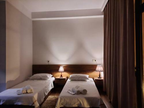 Hostal Hotel Goldenera