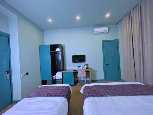 Hotel Green Rooms