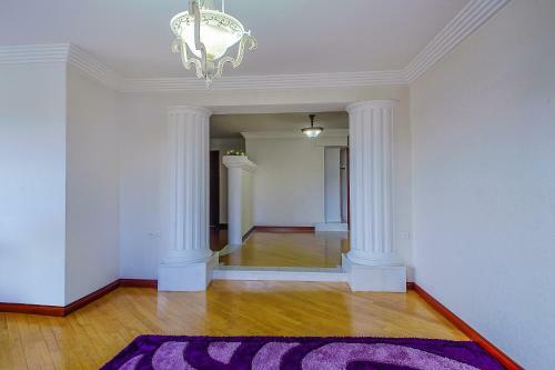 The Views Apartment