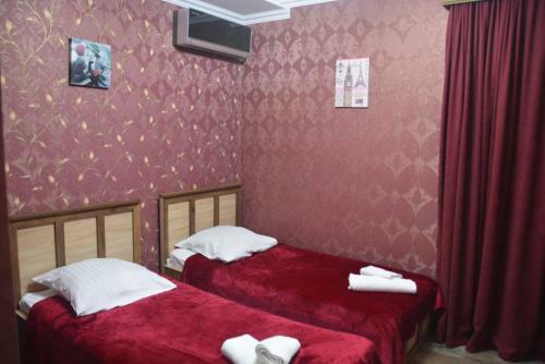 Hostal City Hotel