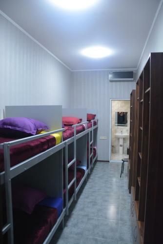 Hostal City Hotel