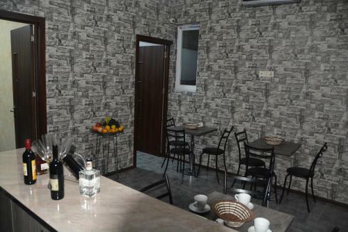 Hostal City Hotel