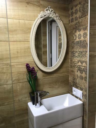 Charming Apartment In Old Town