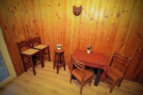 Hotel 5 Rooms