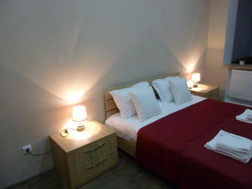 Old City Lg Apartment