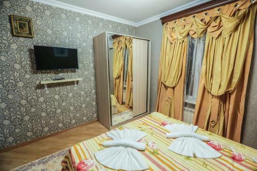 Hotel S.r