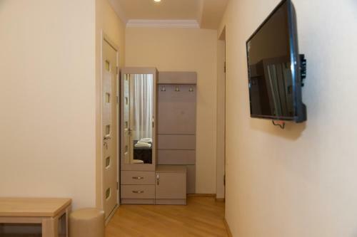 Hostal Holiday Rooms