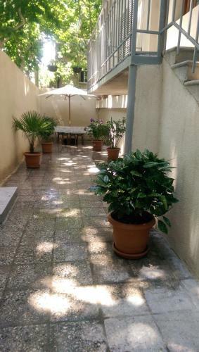 Hostal Holiday Rooms