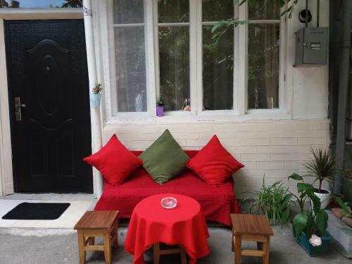 Madona's Apartment