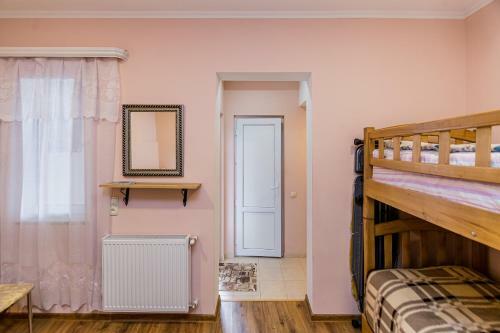Hostal Anzori House