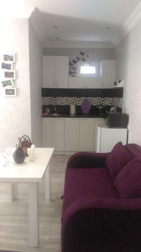 L&s Apartment At Old Tbilisi