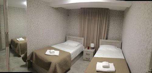 Apartment White Orchid
