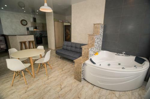 Sea Breeze Apartments