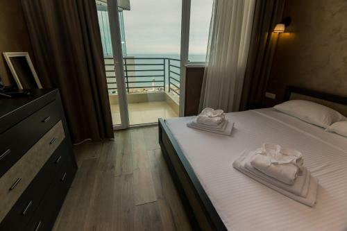 Sea Breeze Apartments