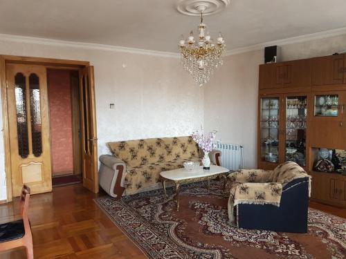 Apartment On Tsereteli 6