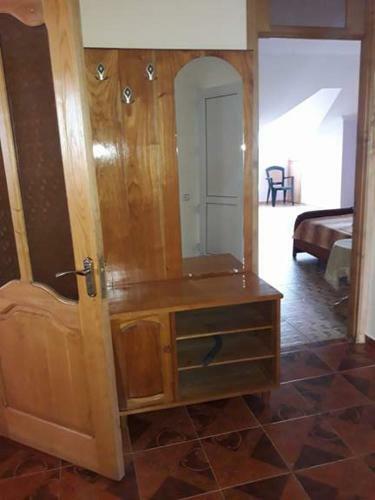 Hostal 103 Angisa Street Guest House