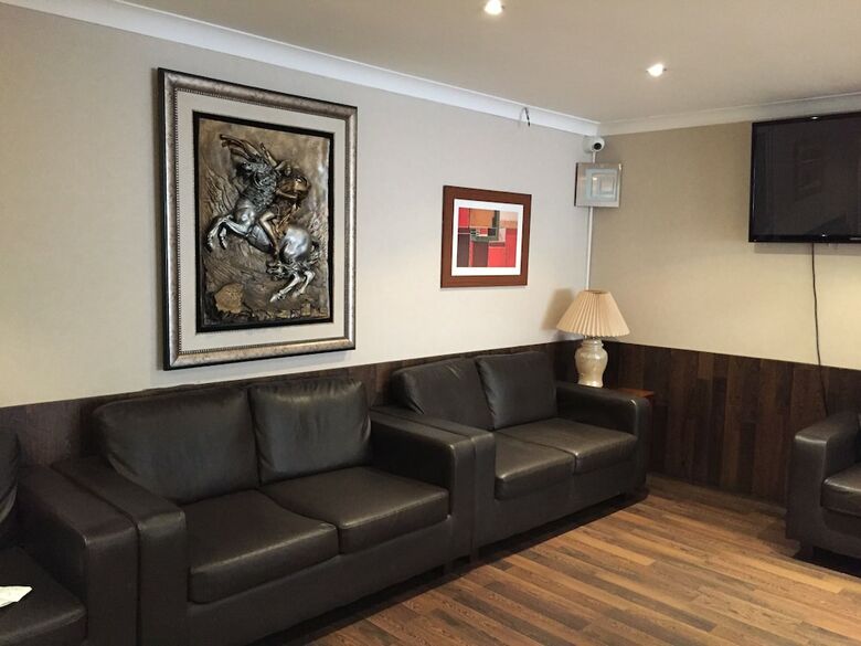 Hostal Banks Hotel