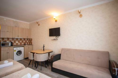 Hotel Apartament At Ximshiashvili 15b