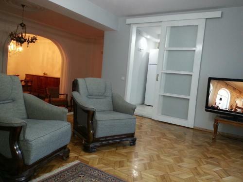 Apartment Near"park 6may"