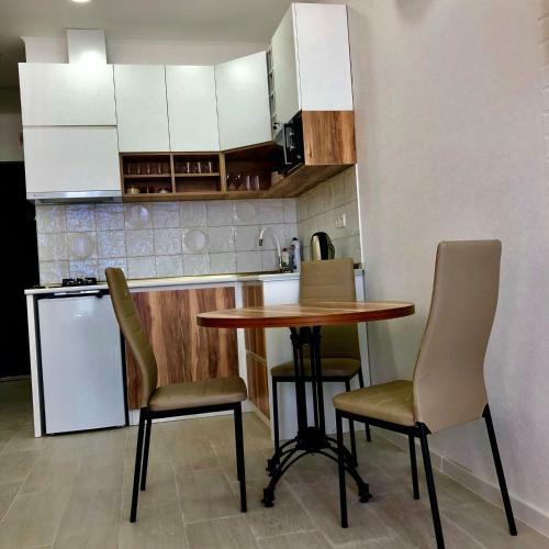 Apartamento Best In Batumi 4