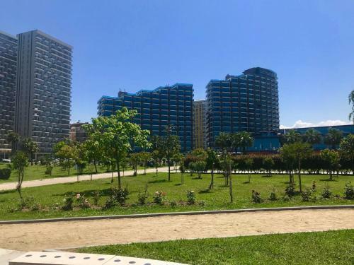 Orbi Beach Tower Luxe Apartments, Batumi