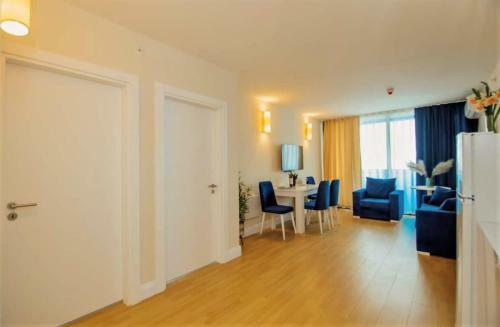 Aparthotel Orbi City Studio Sea View