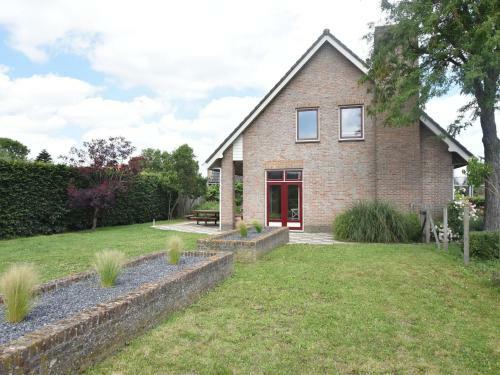 Beautiful Child-friendly Holiday Home In Eede