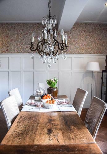 Bed & Breakfast De Heeren Van Hal