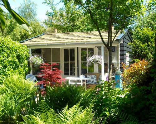Bed & Breakfast Het Tuinhuisje