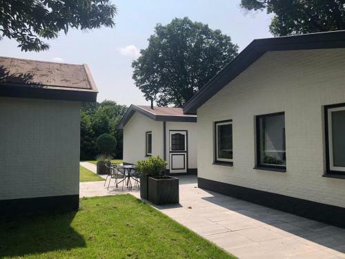 Unique Chalet In Harderwijk With Large Garden