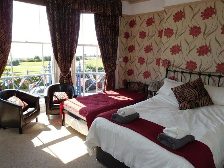 Hostal Somerton Guest House