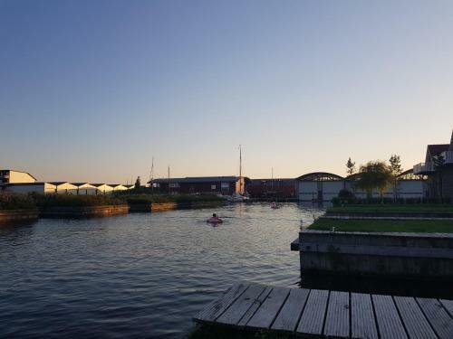 Apartamento Het Schiphuis Met Priv� Haven