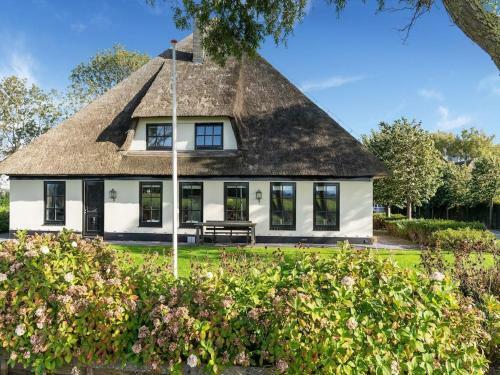 Spacious Holiday Home In Heiloo With A Large Garden
