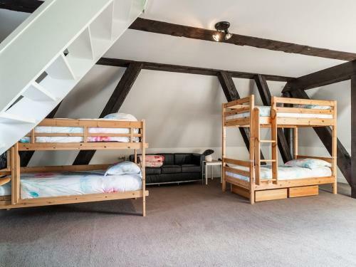 Spacious Holiday Home In Heiloo With A Large Garden