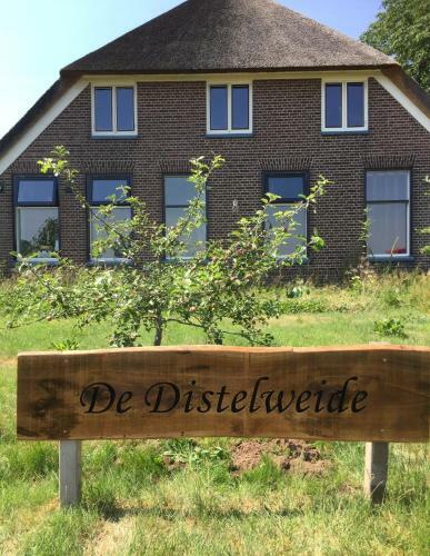 Bed & Breakfast De Distelweide