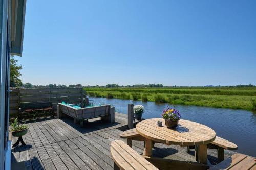 Romantic Dutch Hideaway