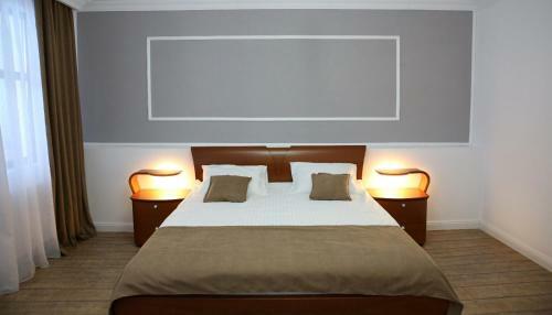 Hostal Aleea Teilor