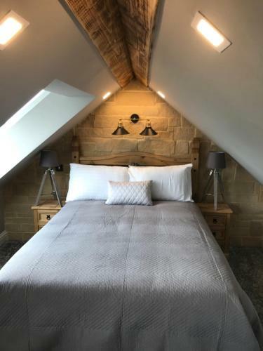 Hotel Farnley Tower