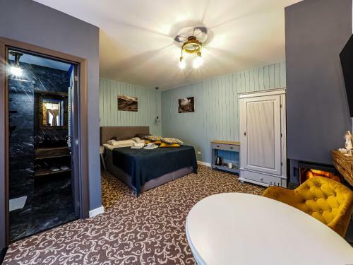 Bed & Breakfast Residence Rooms Bucovina