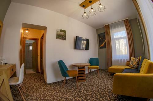 Bed & Breakfast Residence Rooms Bucovina