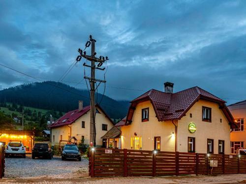 Bed & Breakfast Residence Rooms Bucovina