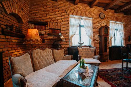Hotel Molnos Kuria Pension
